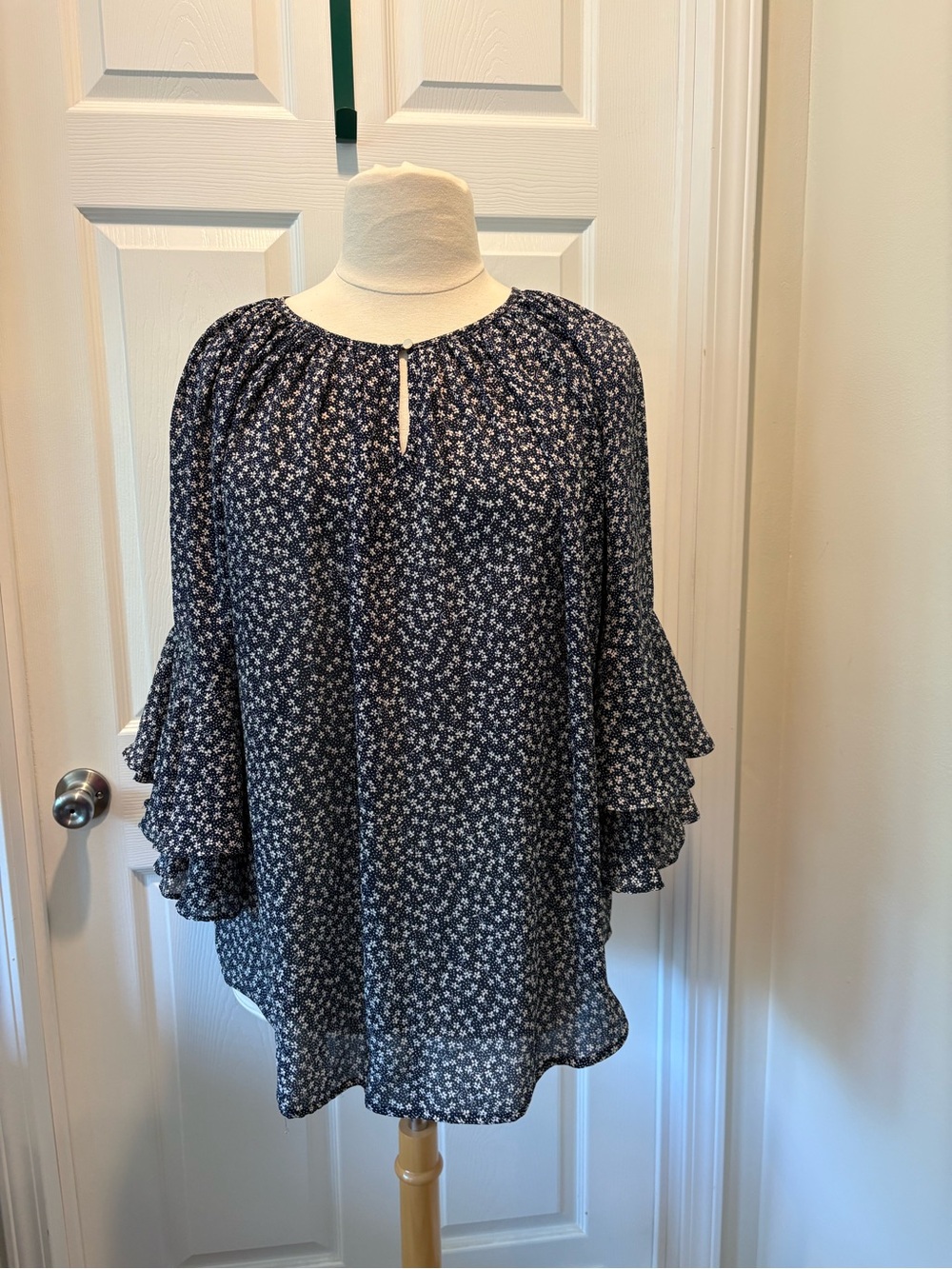Chaps Navy Floral Tiered Bell-Sleeve Tunic